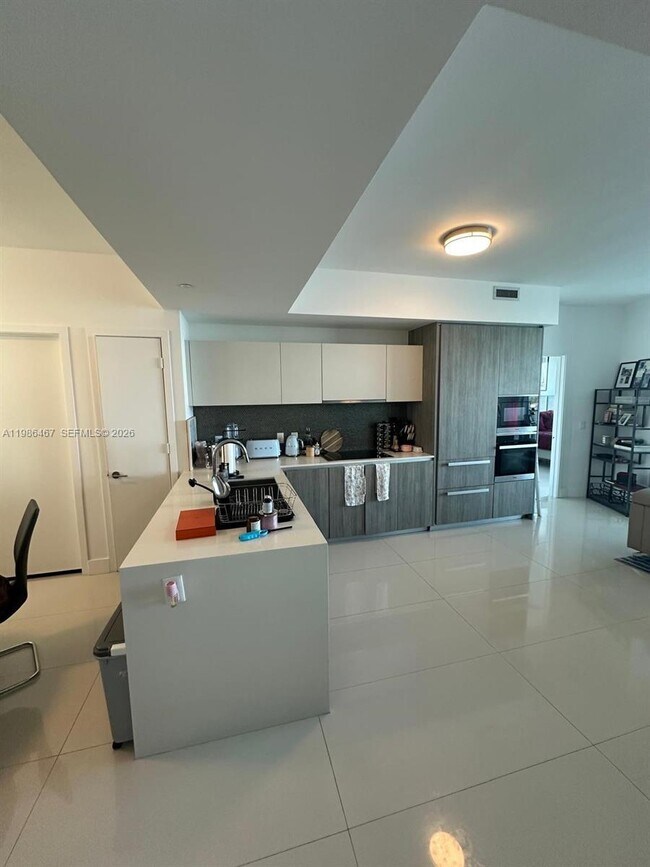 Photo - 2900 NE 7th Ave Unit 1003