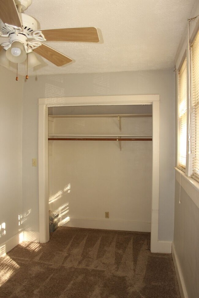 Photo - PRELEASING for AUGUST! Close to Campus: Di...