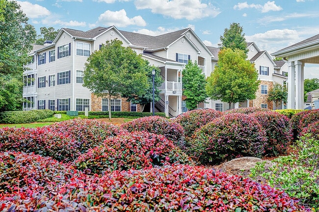 Apartamentos de 1, 2 y 3 habitaciones en Buford, GA - Summer Park