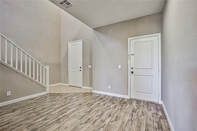 Photo - 7716 Plumbush Ct