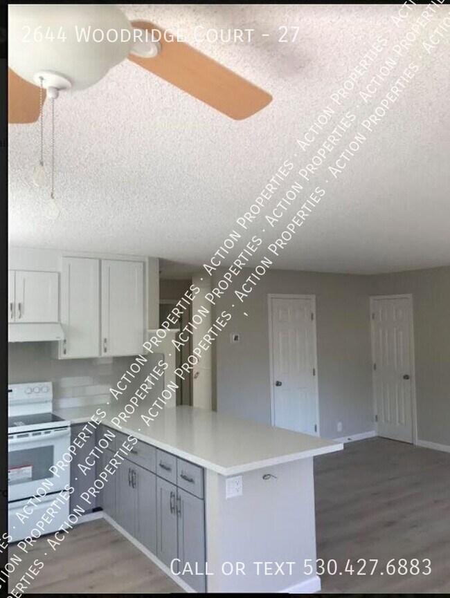 Photo - 2644 Woodridge Ct Unit 27