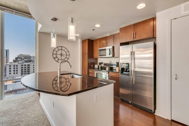 Photo - 1431 Curtis Street Unidad ID1013133P