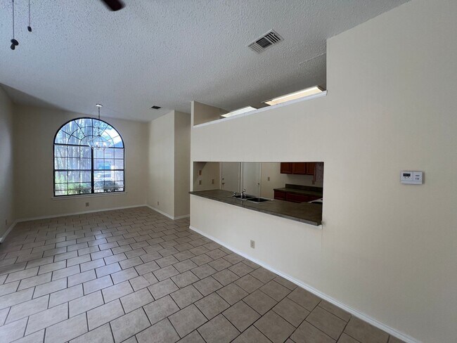 Photo - 9951 Echo Plain Dr