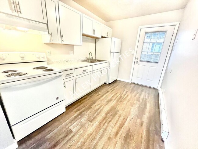 Building Photo - 107 Gold Strike Dr Unit 1