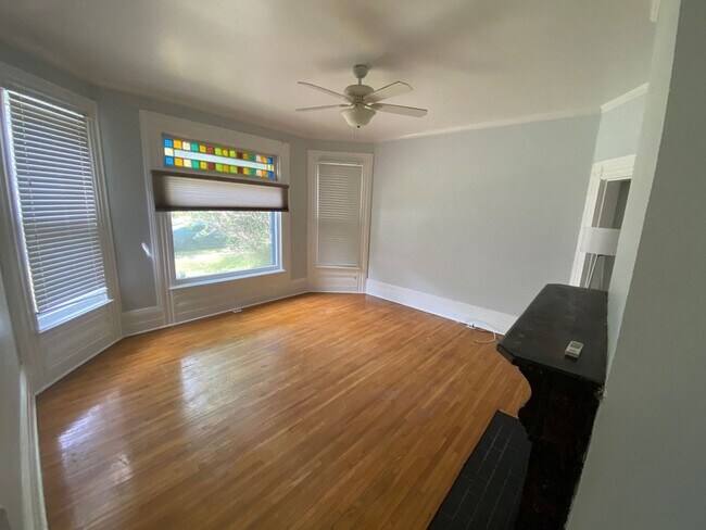 Photo - 103 W 2nd Ave Unit 103