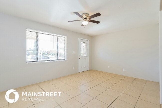 Photo - 2407 E Beverly Dr