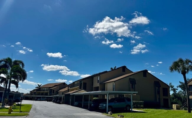 Photo - 2/2 South Fort Myers condo