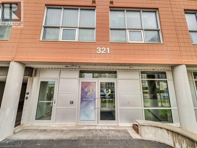Photo - 321 Spruce St Unit 610