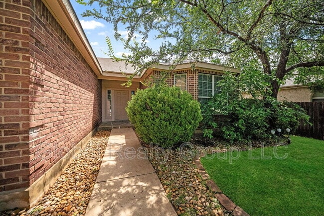 Photo - 229 Spice Oak Ln