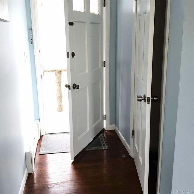 Photo - 90 Hildreth Pl
