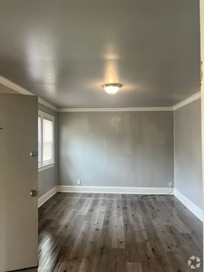 Building Photo - 4058 N 20th St Unit 4058A-Cottage Rental