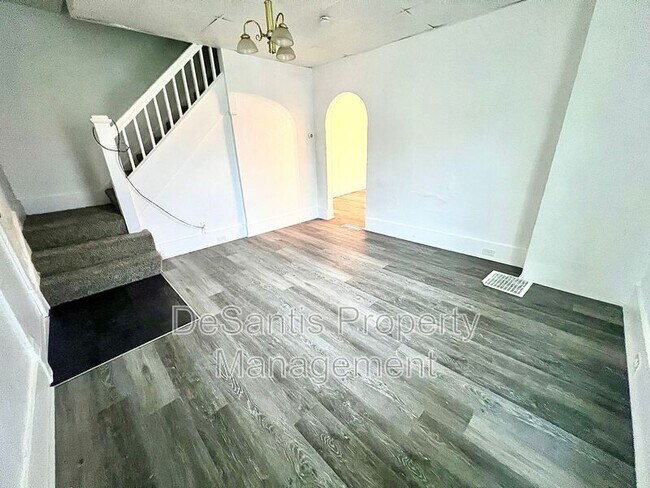 Photo - 40-42 Seminole Avenue Unit 42