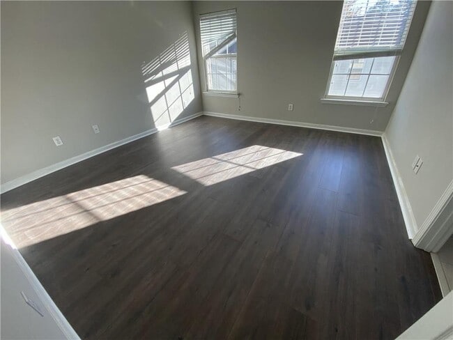 Photo - 2214 Landing Walk Dr