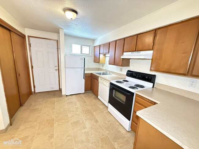 Photo - 1009 S 41st Ave Unit 2