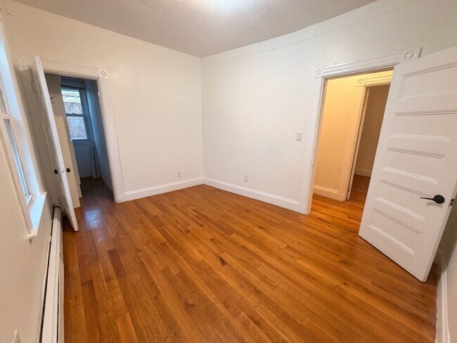 Photo - 3 Spring Garden St Unit 3