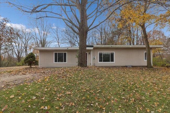 Photo - 671 W Clark Rd Unit 1