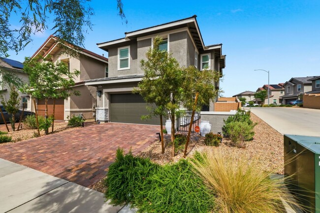 Photo - Elevated Living in Cadence – Model-Quality 3-Bedroom Home in Henderson’s Premier Master-Planned C...