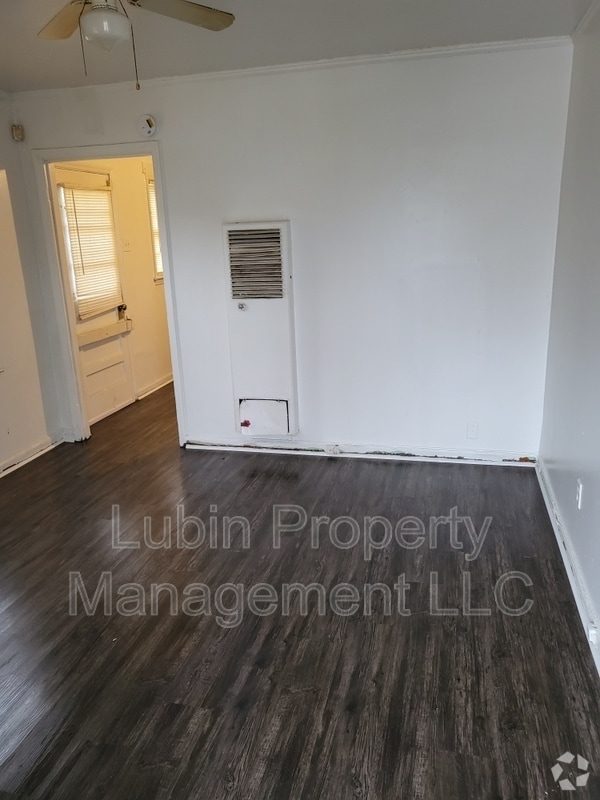 Building Photo - 1810 Kerr Ave Rental