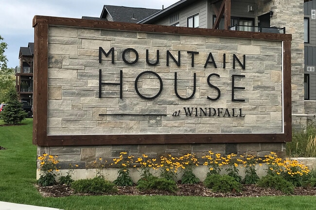 Photo - 10 Beckwith Ln