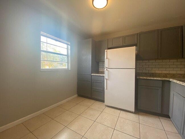 Photo - 3208 Louisiana Ave Unit 2
