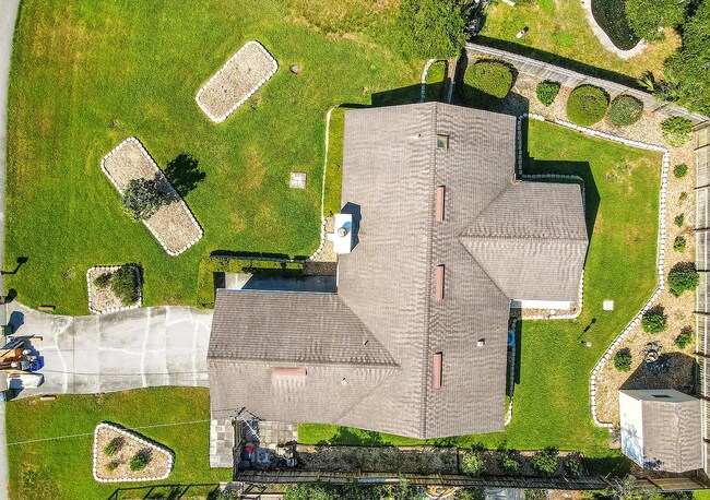 Photo - 3455 Remler Dr S