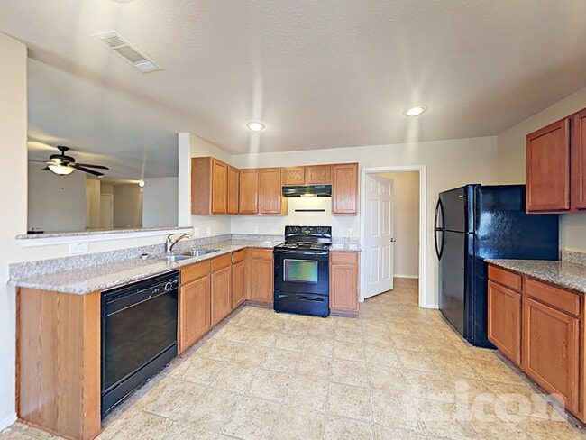 Photo - 7028 Derbyshire Dr