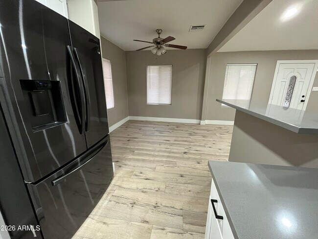 Photo - 1002 S Roosevelt St