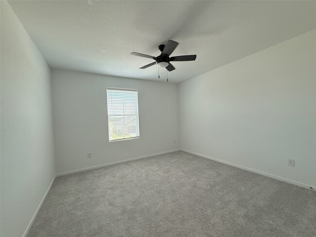 Building Photo - 25777 John Wayne Dr