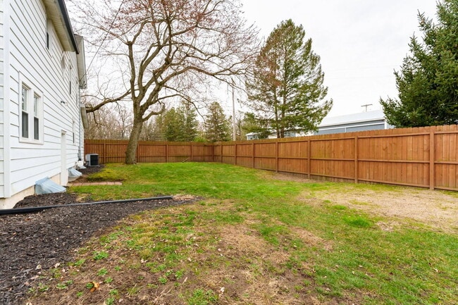 1006 Schuring Rd