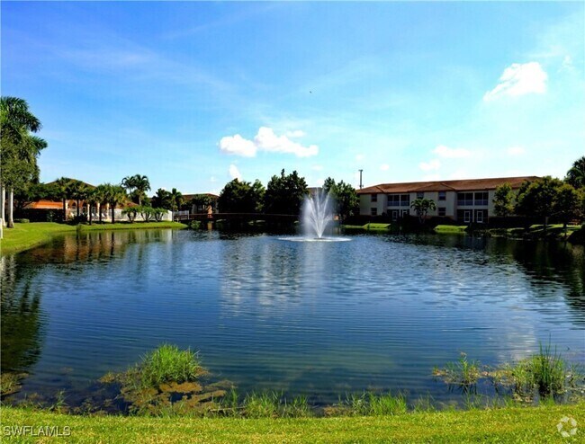 Building Photo - 15550 Bellamar Cir Unit 1621 Rental