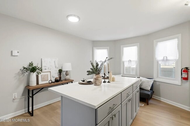 Photo - 225 Webster Ave Unit 2