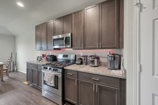 Photo - 15127 Willow Tree Ln