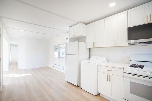 Photo - 2401 Westfield St