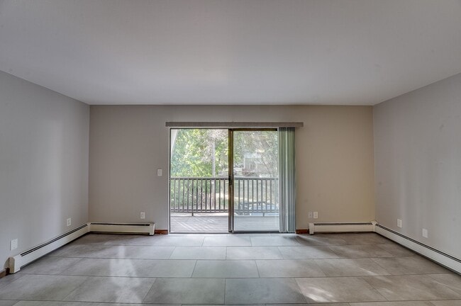 Photo - Locust312 (CW-KS) Unidad 2