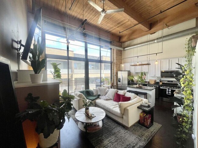 Photo - 1 bedroom in Chicago IL 60647 Unit 306