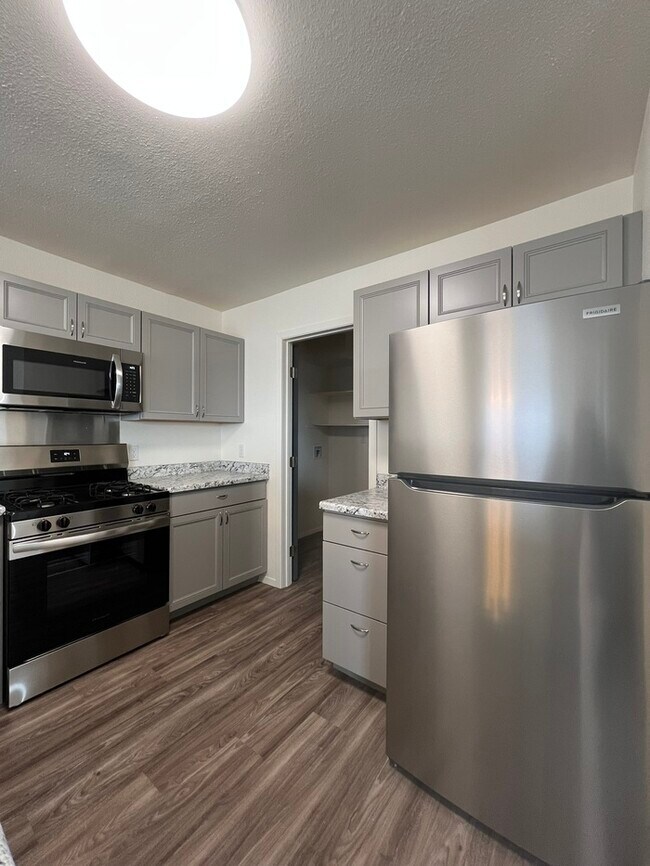 Photo - 1151 Dakota Dr