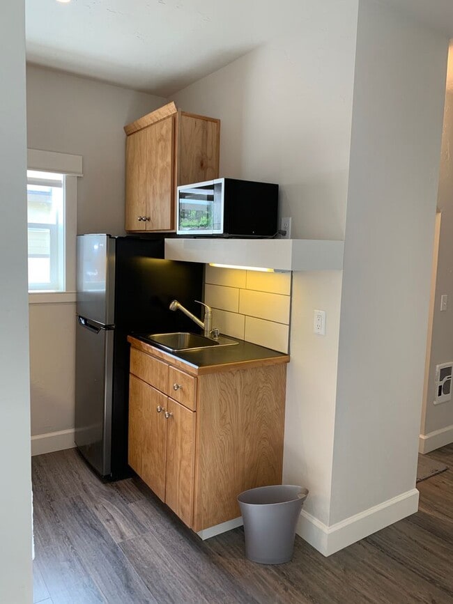 Photo - Studio in OLD MILL Utilities Paid