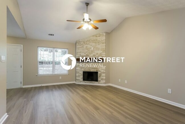 3 Bedroom Pet-Friendly Home in Gainesville, GA with Main Street Renewal