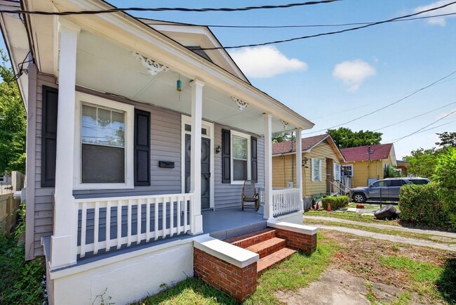 312 McRae St