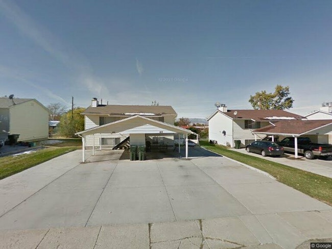 Photo - 411 Noble Rd
