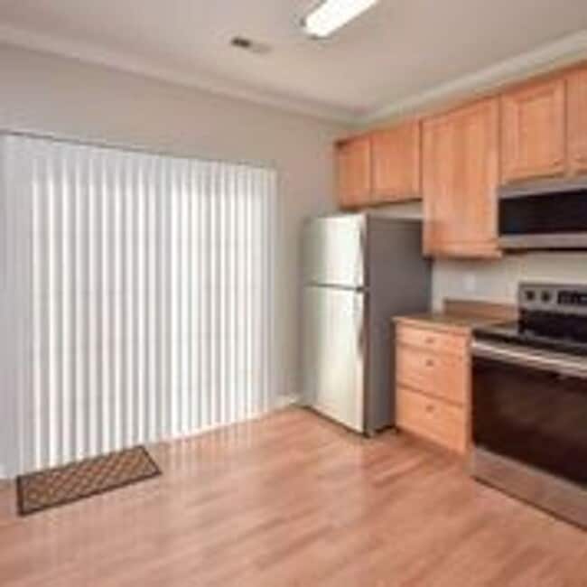 Photo - Lovely, Move in Ready 2 Bedroom in Stallin...