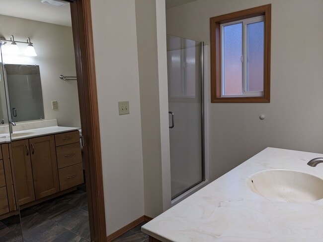 Photo - Amazing 4 bedroom home