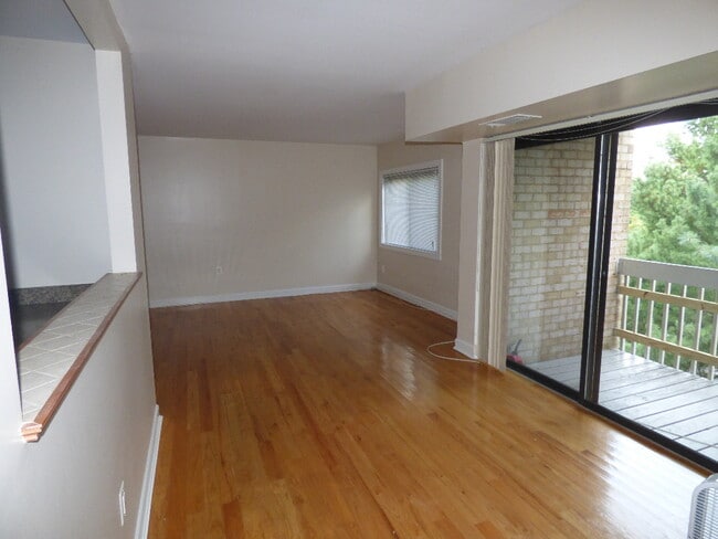 Photo - 6300-9 Hil Mar Drive