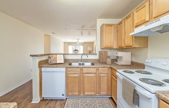 Photo - Oak Meadows Apartments