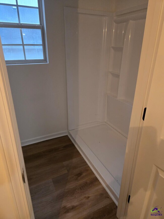 Photo - 4685 Pine Valley Dr