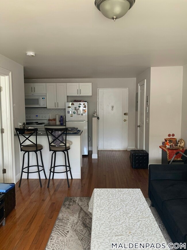 Photo - 134 Summer St Unidad 3