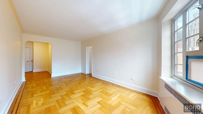 Photo - 1 Jane St Apartment Unit 5G