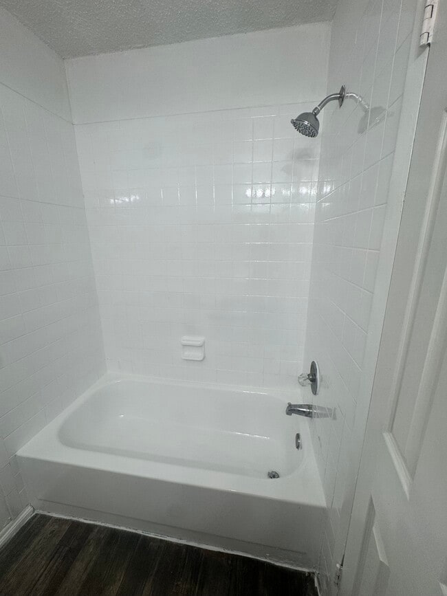 Photo - 8560 Channelview Cir
