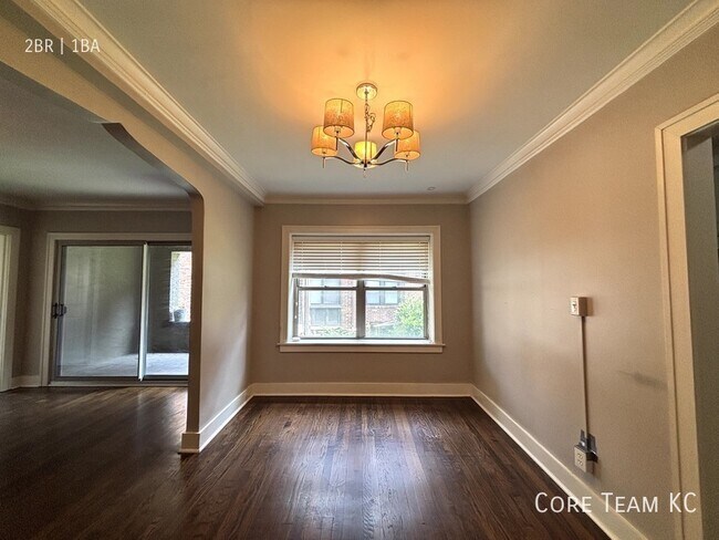 710 W 48th St Unit 105
