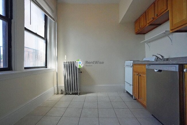 Photo - Allston 1 Bed – Heat & Hot Water Included – No Fee – 6/1